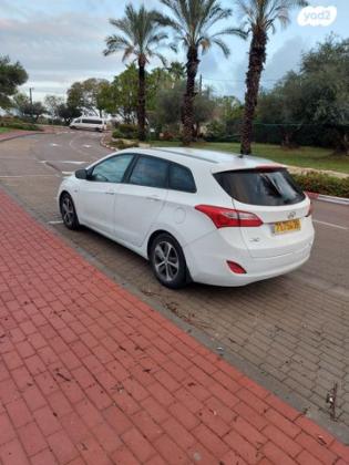 יונדאי i30 Inspire סטיישן אוט' 1.6 (135 כ"ס) בנזין 2016 למכירה במודיעין עילית