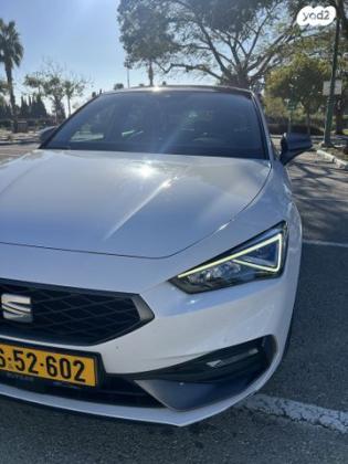 סיאט לאון E Hybrid FR אוט' 5 דל' 1.4 (204 כ"ס) היברידי חשמל / בנזין 2022 למכירה בהרצליה