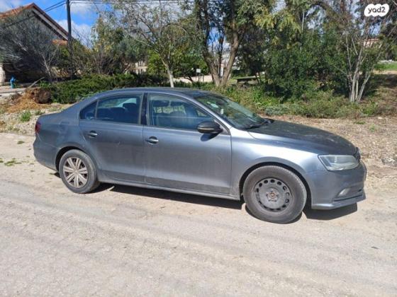 פולקסווגן ג'טה Trendline אוט' 1.2 (105 כ"ס) בנזין 2016 למכירה בנהלל