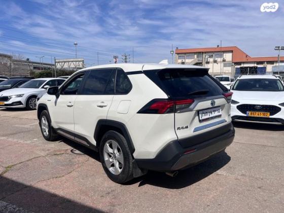 טויוטה RAV4 הייבריד E-xperience הייבריד 5 דל' אוט' 2.5 (178 כ''ס) בנזין 2020 למכירה בחולון