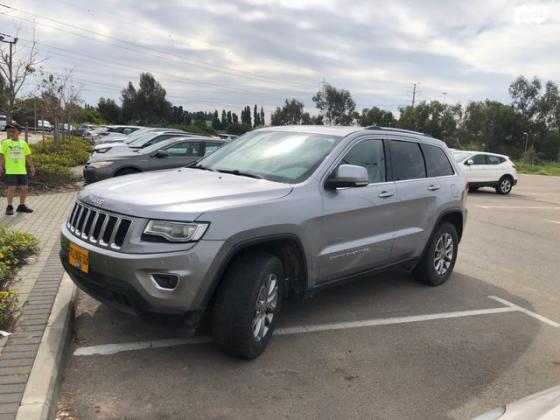 ג'יפ / Jeep גרנד צ'ירוקי 4X4 Laredo + SR אוט' 3.6 (282 כ''ס) בנזין 2015 למכירה באבן יהודה