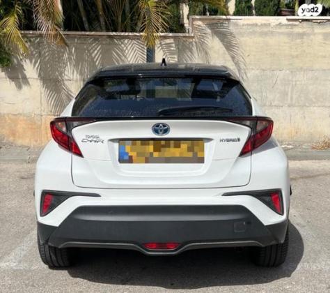 טויוטה C-HR Chic הייבריד אוט' 1.8 (98 כ"ס) בנזין 2020 למכירה בראשון לציון