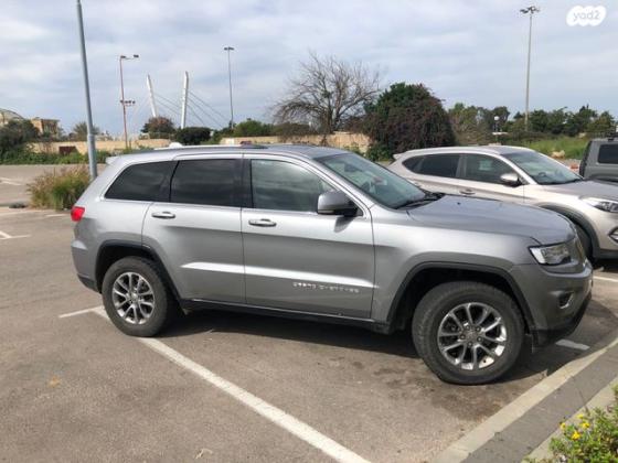 ג'יפ / Jeep גרנד צ'ירוקי 4X4 Laredo + SR אוט' 3.6 (282 כ''ס) בנזין 2015 למכירה באבן יהודה