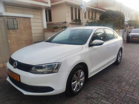 פולקסווגן ג'טה Trendline אוט' 1.2 (105 כ"ס) בנזין 2013 למכירה בפתח תקווה