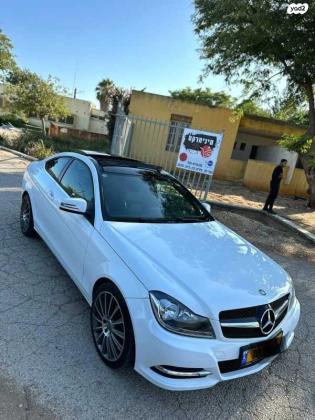 מרצדס C-Class קופה / קבריולט C180 אוט' 1.6 (156 כ''ס) בנזין 2013 למכירה בפתח תקווה