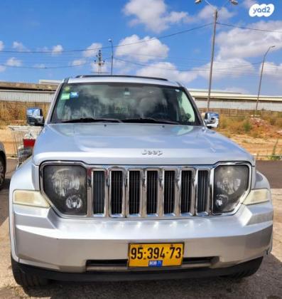 ג'יפ / Jeep ליברטי (עד 2013) 4X4 Limited אוט' 3.7 (202 כ''ס) [2010-2013] בנזין 2011 למכירה ברמת גן