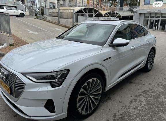 אאודי E-tron 4X4 Sportback ADV Luxury אוט' חשמלי (408 כ''ס) חשמלי 2022 למכירה במודיעין מכבים רעות