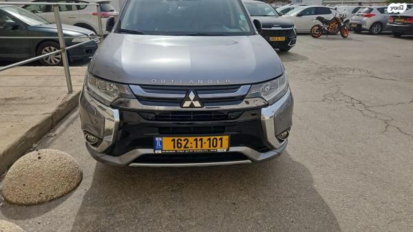 מיצובישי אאוטלנדר PHEV 4X4 Luxury הייבריד אוט' 5 מק' 2.0 (121 כ"ס) היברידי חשמל / בנזין 2017 למכירה בנתיבות