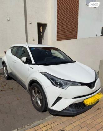 טויוטה C-HR City הייבריד אוט' 1.8 (98 כ"ס) בנזין 2019 למכירה בפרדס חנה כרכור