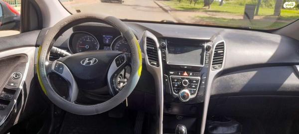 יונדאי i30 Inspire סטיישן אוט' 1.6 (135 כ"ס) בנזין 2014 למכירה בבאר יעקב