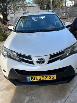 טויוטה RAV4 ארוך 4X4 GLI MC אוט' 2.0 (152 כ"ס) בנזין 2015 למכירה בחיפה