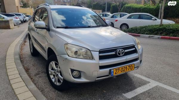 טויוטה RAV4 ארוך 4X4 Premium אוט' 2.0 (158 כ''ס) בנזין 2009 למכירה בחיפה