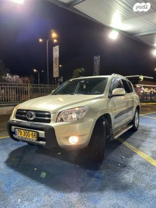 טויוטה RAV4 ארוך 4X4 Premium Plus אוט' 2.0 (152 כ''ס) בנזין 2008 למכירה בבני ברק