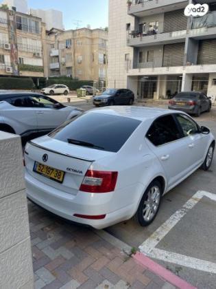 סקודה אוקטביה Special Edition אוט' 1.8 (180 כ''ס) בנזין 2016 למכירה בפתח תקווה