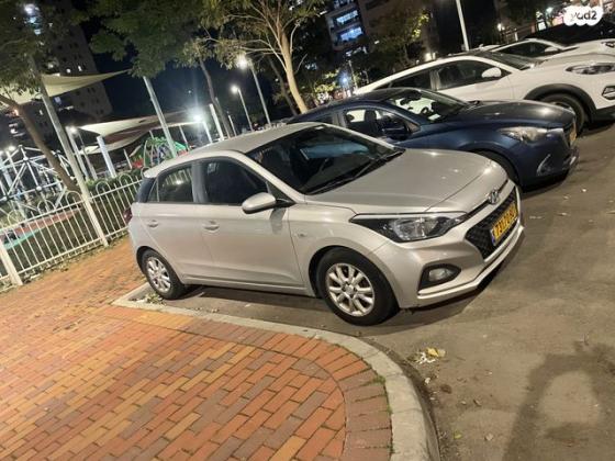 יונדאי i20 Prime אוט' 1.0 (100 כ''ס) בנזין 2019 למכירה ברחובות