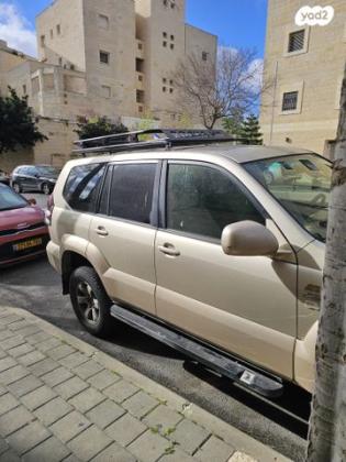 טויוטה לנד קרוזר ארוך 4X4 Luxury אוט' דיזל 8 מק' 3.0 (166 כ''ס) דיזל 2008 למכירה בירושלים