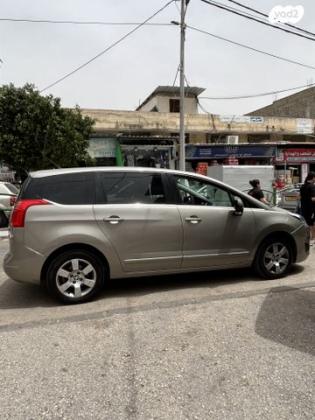 פיג'ו 5008 Premium PK סטיישן אוט' 1.6 (156 כ"ס) בנזין 2015 למכירה בחדרה