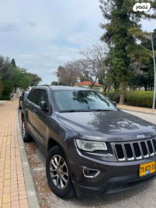 ג'יפ / Jeep גרנד צ'ירוקי 4X4 Laredo + SR אוט' 3.6 (282 כ''ס) בנזין 2015 למכירה בחדרה