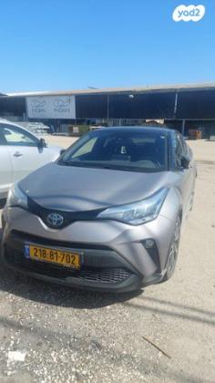 טויוטה C-HR Chic הייבריד אוט' 1.8 (98 כ"ס) בנזין 2020 למכירה באפיקים