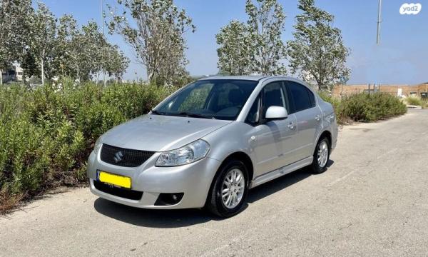 סוזוקי SX4 GLX סדאן אוט' 1.6 (119 כ"ס) בנזין 2013 למכירה בהוד השרון