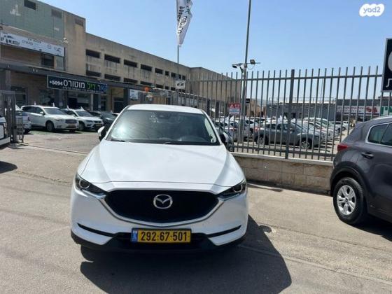 מאזדה CX-5 4X2 Executive אוט' 4 דל' 2.0 (165 כ"ס) בנזין 2017 למכירה בחיפה