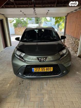 טויוטה אייגו קרוס (AYGO X) Pulse הצ'בק 4X2 אוט' 1.0 (72 כ"ס) בנזין 2022 למכירה בהוד השרון