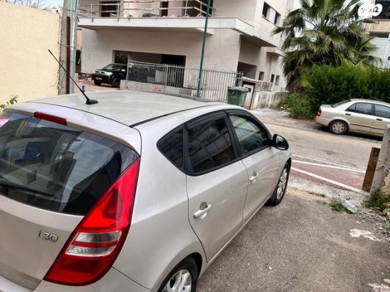 יונדאי i30 Supreme אוט' 2.0 (143 כ''ס) בנזין 2008 למכירה בקרית אתא