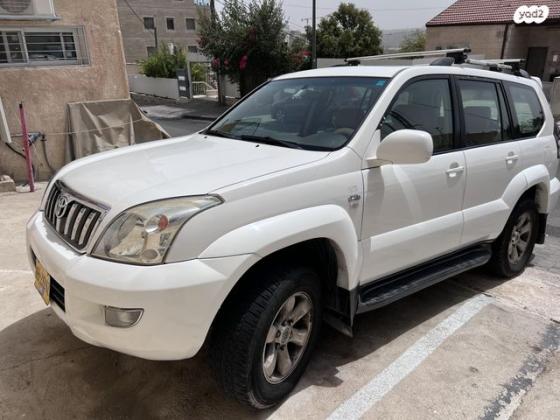 טויוטה לנד קרוזר ארוך 4X4 Luxury אוט' דיזל 8 מק' 3.0 (166 כ''ס) דיזל 2007 למכירה בירושלים