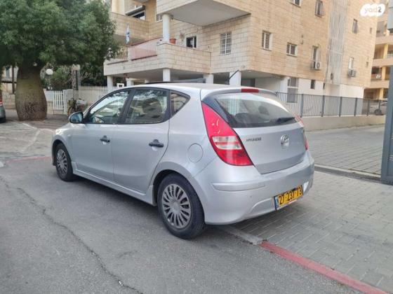 יונדאי i30 Inspire אוט' 1.6 (126 כ''ס) בנזין 2010 למכירה בלוד