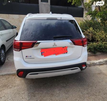 מיצובישי אאוטלנדר Instyle אוט' 7 מק' 2.0 (150 כ"ס) בנזין 2021 למכירה בירושלים