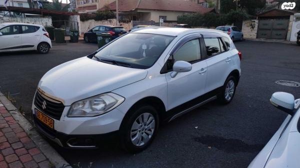 סוזוקי SX4 קרוסאובר GLX אוט' 1.6 (118 כ''ס) בנזין 2014 למכירה בלוד