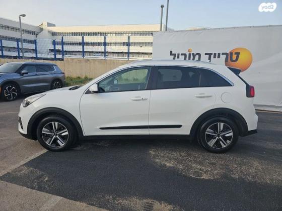 קיה נירו הייבריד Urban הייבריד אוט' 1.6 (141 כ"ס) היברידי חשמל / בנזין 2021 למכירה ב