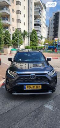 טויוטה RAV4 הייבריד E-motion Sky הייבריד אוט' 2.5 (178 כ''ס) בנזין 2022 למכירה בעפולה