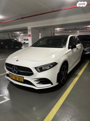 מרצדס A-Class A250E AMG הייבריד הצ'בק אוט' 1.3 (160 כ''ס) היברידי חשמל / בנזין 2021 למכירה בתל אביב יפו