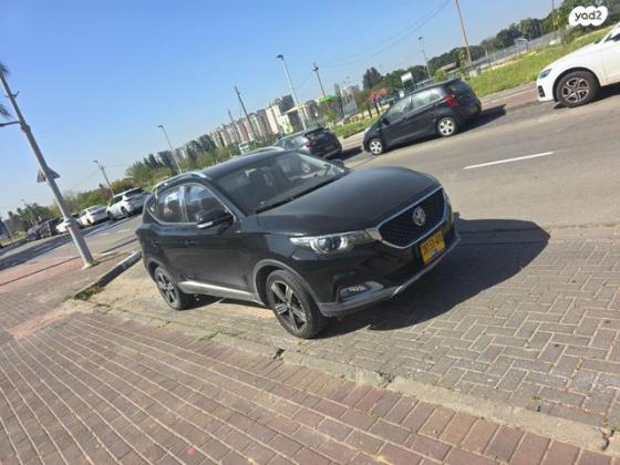 אם. ג'י. / MG ZS Net Up אוט' 1.0 (111 כ''ס) בנזין 2018 למכירה בלוד