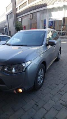 מיצובישי אאוטלנדר Instyle אוט' 7 מק' 2.0 (150 כ"ס) בנזין 2015 למכירה בבית אלפא