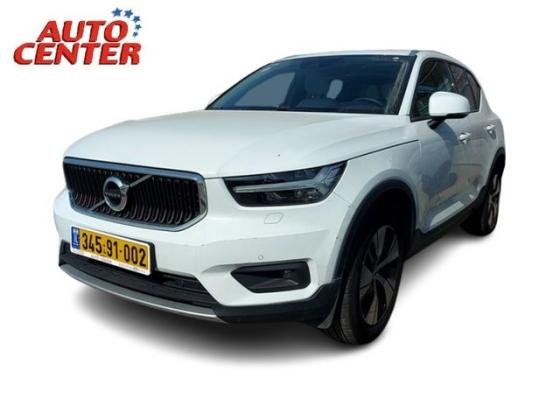 וולוו XC40 T3 Momentum P אוט' 1.5 (163 כ''ס) בנזין 2021 למכירה ב