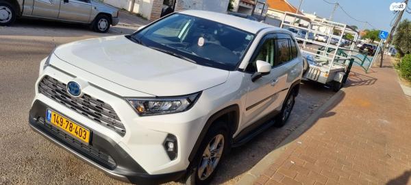 טויוטה RAV4 הייבריד E-xperience הייבריד 5 דל' אוט' 2.5 (178 כ''ס) בנזין 2022 למכירה באליכין