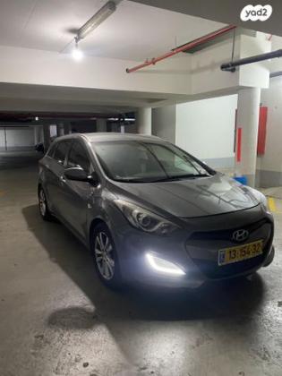 יונדאי i30CW a בנזין 2015 למכירה בראשון לציון