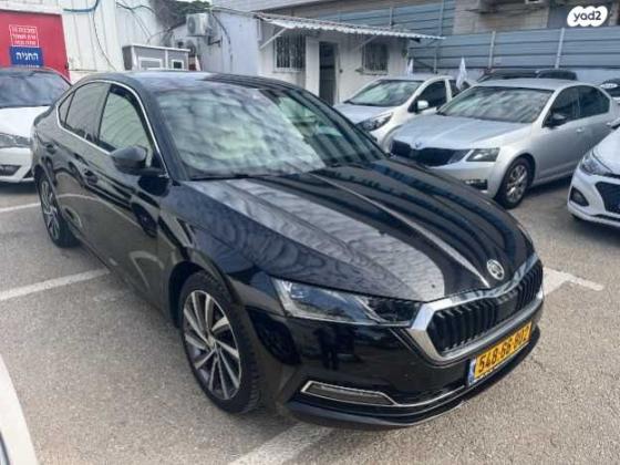 סקודה אוקטביה Style אוט' 1.5 (150 כ''ס) בנזין 2021 למכירה בתל אביב יפו