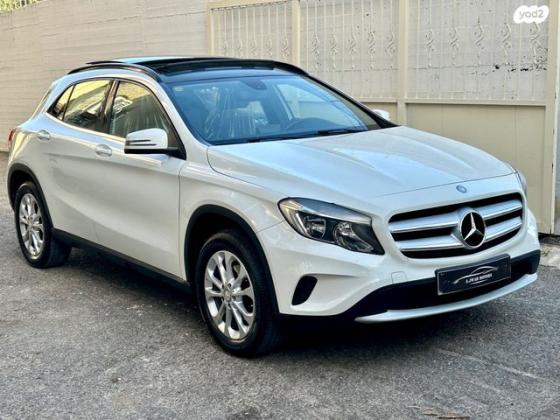 מרצדס GLA GLA200 Style אוט' 1.6 (156 כ"ס) בנזין 2015 למכירה בג'דידה מכר