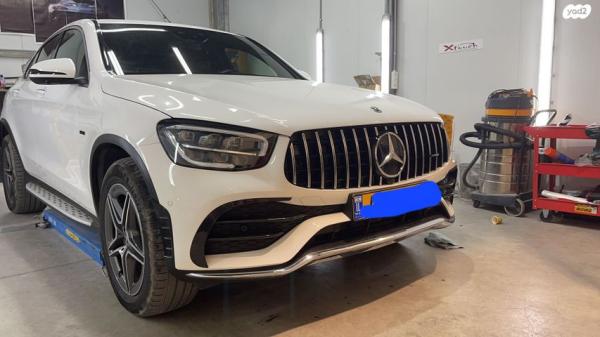 מרצדס GLC 4X4 GLC300E AMG הייבריד אוט' 2.0 (211 כ''ס) ק'-2 היברידי חשמל / בנזין 2021 למכירה בחדרה