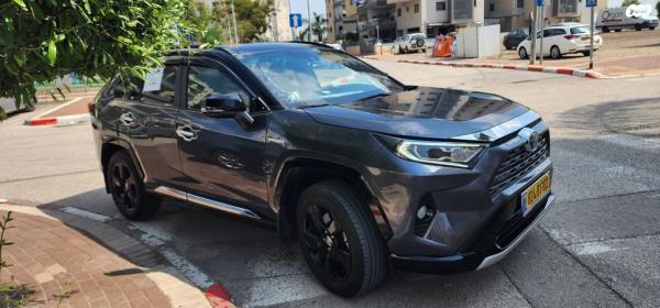 טויוטה RAV4 הייבריד E-motion Sky הייבריד אוט' 2.5 (178 כ''ס) בנזין 2022 למכירה בעפולה