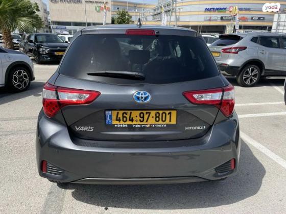 טויוטה יאריס הייבריד Black Sky TSS אוט' 1.5 (73 כ"ס) בנזין 2019 למכירה ב