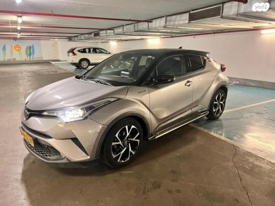 טויוטה C-HR Chic הייבריד אוט' 1.8 (98 כס)" בנזין 2018 למכירה ברחובות