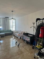 דירה 3 חדרים להשכרה בחולון | בן ציון ישראלי
