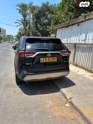 טויוטה RAV4 הייבריד E-xperience הייבריד 5 דל' אוט' 2.5 (178 כ''ס) בנזין 2022 למכירה בהרצליה