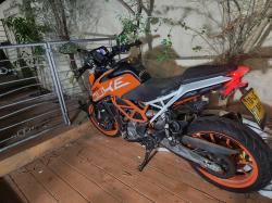 ק.ט.מ / KTM דיוק 390 יד 2 2021 | 10000 ק"מ