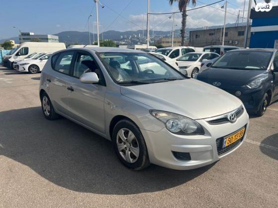 יונדאי i30 Inspire אוט' 1.6 (126 כ''ס) בנזין 2009 למכירה בתל אביב יפו