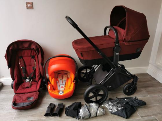 Cybex Priam Infra Red pram